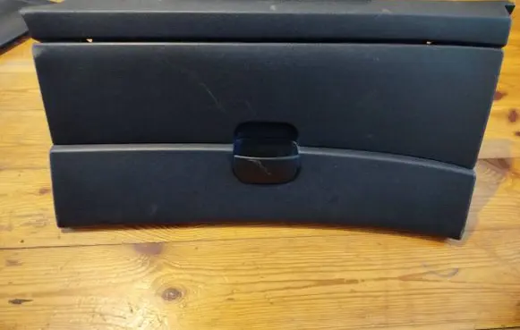 Nissan Qashqai Glove box P10810A7710007 03204121 P10010A7710007