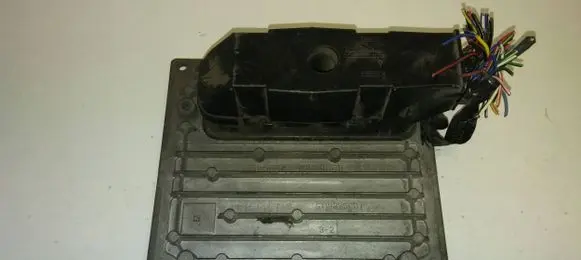 Ford Fiesta Engine control unit/module 4S6112A650SD S120977015F 6BND