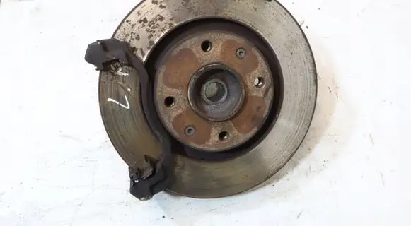 Front wheel hub spindle knuckle