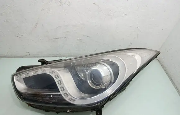 Hyundai i40 Headlight/headlamp