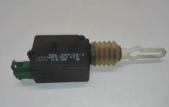 Audi A6 S6 C5 4B Tailgate boot lock/latch motor 4B9962115