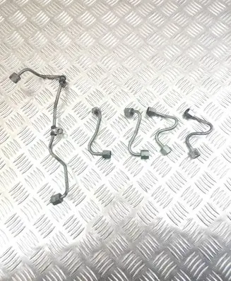Mercedes-Benz C W204 Fuel injector supply line/pipe 
