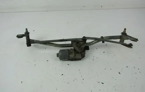 Audi A4 S4 B6 8E 8H Front wiper linkage 8E1955119