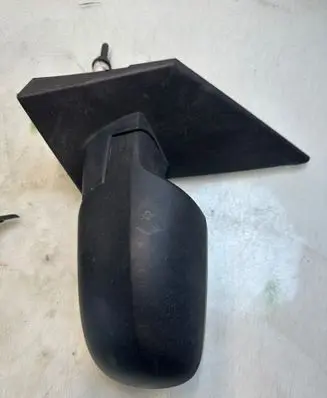 Ford Fusion Manual wing mirror 31212