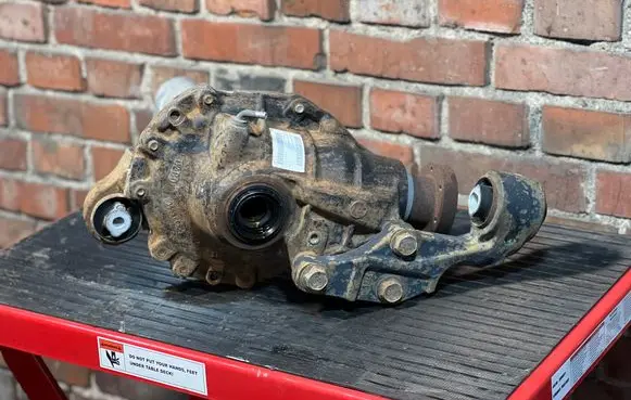 Land Rover Discovery 4 - LR4 Front differential 5H22-3017-GC