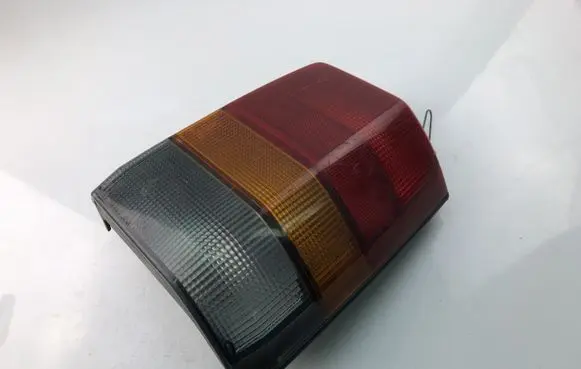 Mazda 323 F Rear/tail lights 22061527