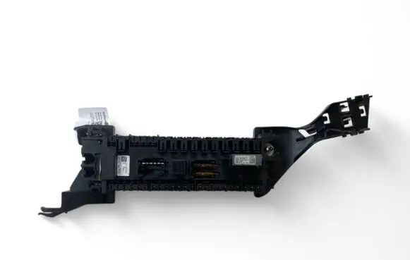Mercedes-Benz GLE (W166 - C292) Fuse module A1665402350