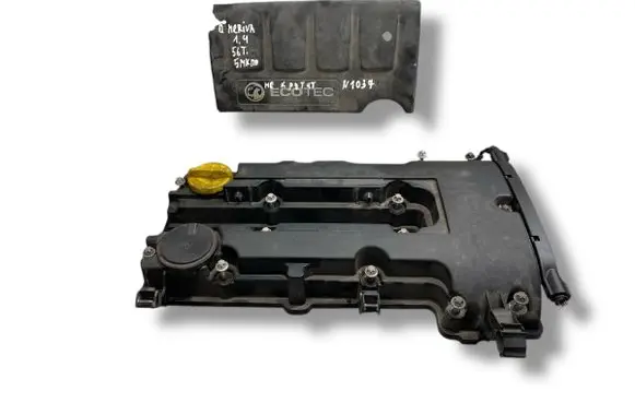 Opel Meriva B Rocker cam cover 55561426