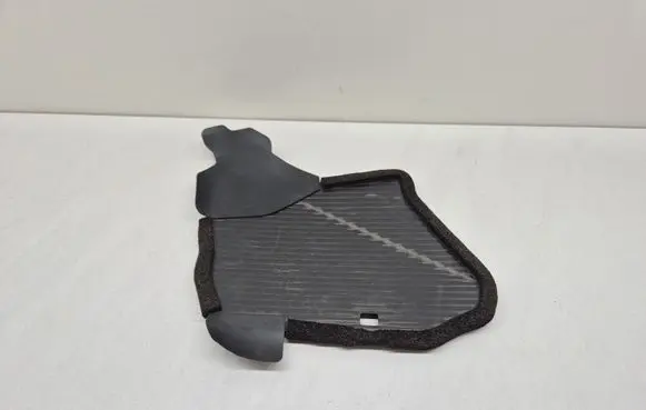 Toyota RAV 4 (XA40) Intercooler air guide/duct channel 5581542020