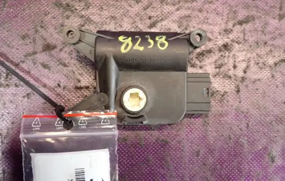 A/C air flow flap actuator/motor