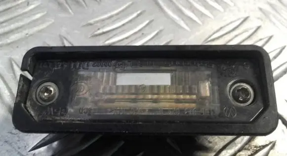 Volkswagen PASSAT B6 Number plate light 1j6943021