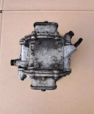 Mercedes-Benz W123 Vacuum pump 72045500