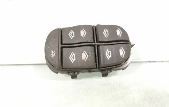 Ford Focus Electric window control switch 14A132DE 03162252