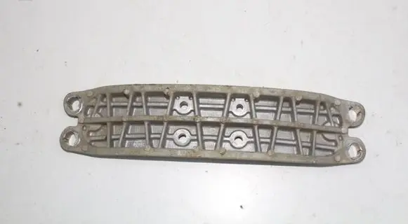 Lexus IS III XE30 Gearbox mounting bracket 