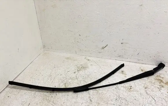 Citroen C4 Grand Picasso Front wiper blade arm 9686640480