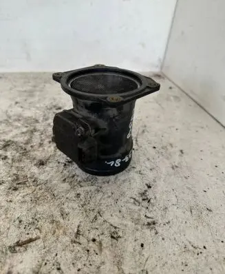 Audi A6 S6 C5 4B Mass air flow meter 058133471