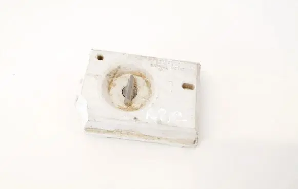 Audi 80 90 B3 Tail light bulb cover holder 29632101