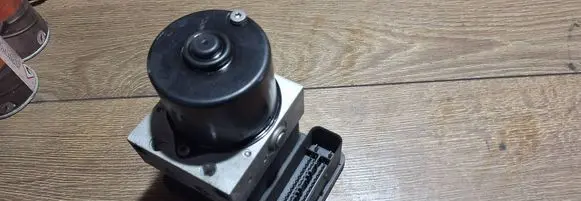 Audi A3 S3 8P ABS Pump 1k0907379ac