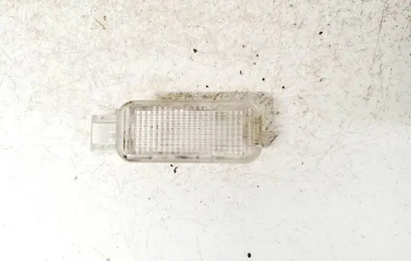 Audi A6 S6 C5 4B Other interior light 4b0947411