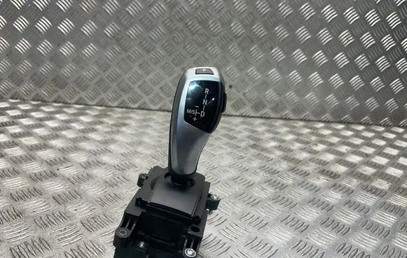 BMW 5 GT F07 Gear shifter/selector 9239506