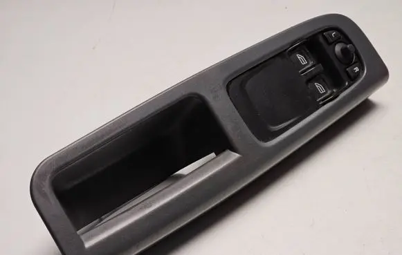 Volvo C30 Electric window control switch 30773208 03454150
