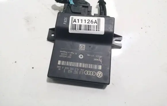 Audi A6 S6 C6 4F Door control unit/module 4L0907468B