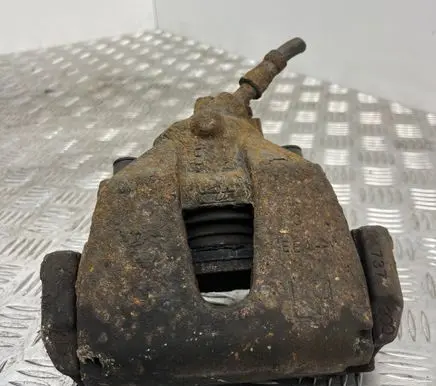 Volvo S40 Front brake caliper