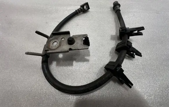Dodge Challenger Brake booster pipe/hose J1401