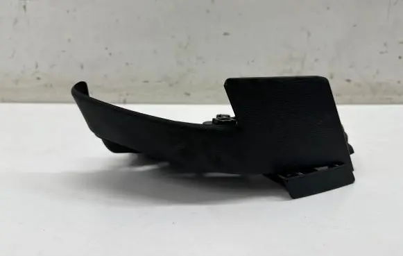Volvo XC60 Seat belt trim 31425774