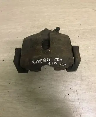 Skoda Superb B5 (3U) Front brake caliper