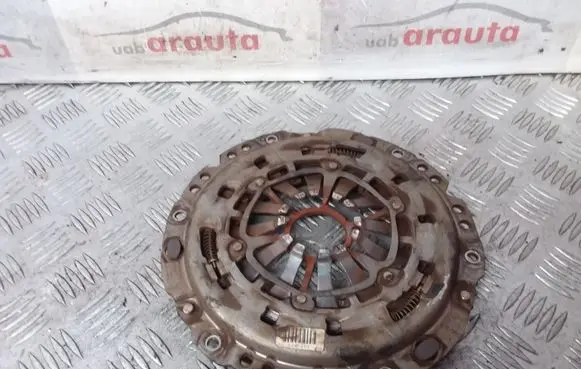 Opel Zafira B Pressure plate 55558155