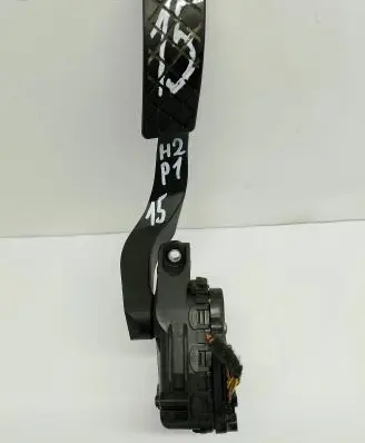 Audi A4 S4 B6 8E 8H Accelerator throttle pedal 8EI721523A
