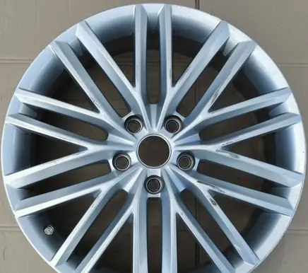 Seat Ateca R18 alloy rim 575601025D