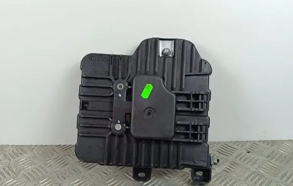 Suzuki SX4 S-Cross Battery tray 7252161M00 103807PS