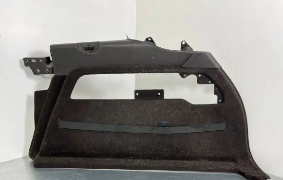 Volkswagen Touareg II Trunk/boot side trim panel 7P6867038