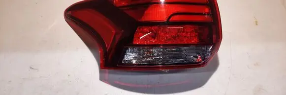 Mitsubishi Outlander Rear/tail lights 8330B173