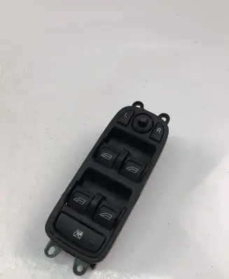 Volvo V50 Electric window control switch 30773210