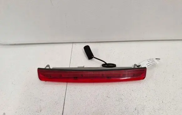 Toyota Avensis T250 Third/center stoplight
