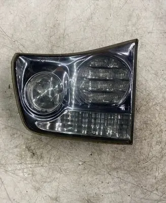 Lexus RX 330 - 350 - 400H Tailgate rear/tail lights