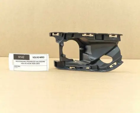 Volvo XC40 Fog light bracket 31407961