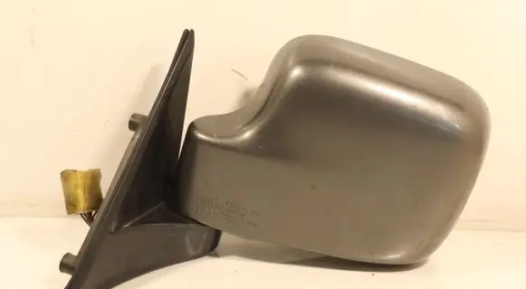 Opel Monterey Front door electric wing mirror E13010624