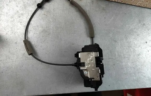 Front door lock