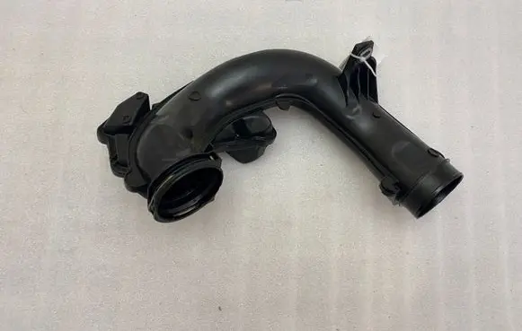 Volvo XC90 Intercooler hose/pipe 31370120