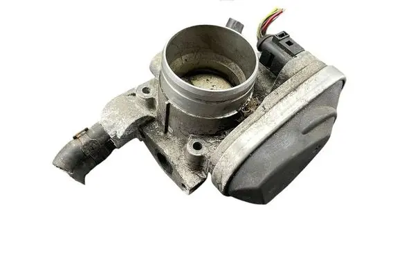 Audi A4 S4 B6 8E 8H Throttle valve 06B133062P