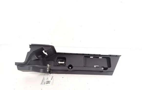 Volkswagen PASSAT B9 Other trunk/boot trim element 3J0858831