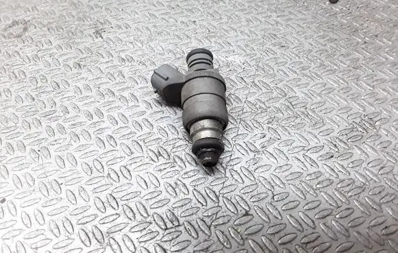 Seat Altea Fuel injector 06A906031BT