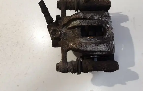 Rear brake caliper