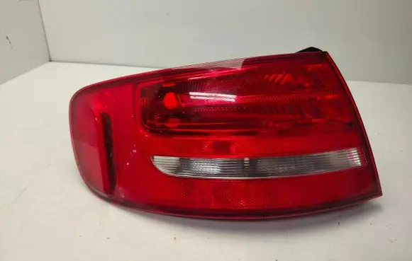 Audi A4 S4 B8 8K Rear/tail lights 2008R