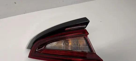 KIA Stinger Rear/tail lights 92401J5