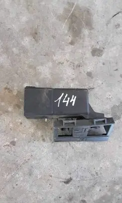 Volkswagen Caddy Glow plug pre-heat relay 038907281D 51299023A